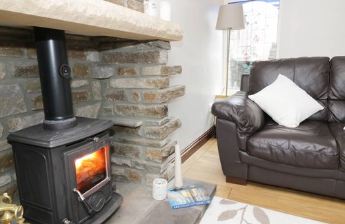 West Witton Cottage | Cabin ∙ 2 bedrooms ∙ 4 guests