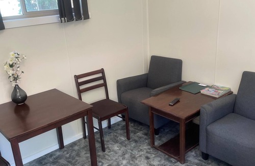 Thornton Cabin | CABIN 2S - Two singles, one bedroom
