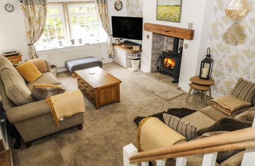 Haworth Cottage | Cabin ∙ 3 bedrooms ∙ 6 guests