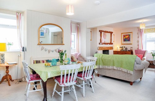 Polruan Cottage | Cabin ∙ 4 bedrooms ∙ 8 guests