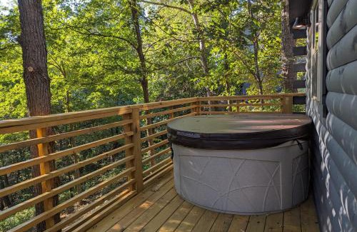 Eureka Springs Apartment | Cabin #6 with hot tub deck and sunset view at Loblolly Pines