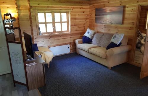 Leven Apartment | Cabin at Aithernie
