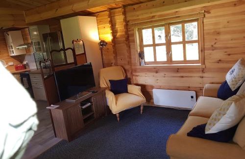 Leven Apartment | Cabin at Aithernie