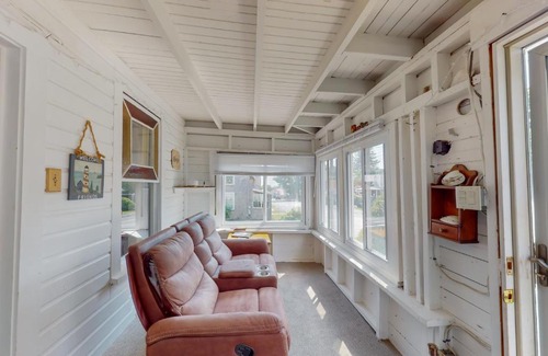 Old Orchard Beach House | Cabin at the Beach