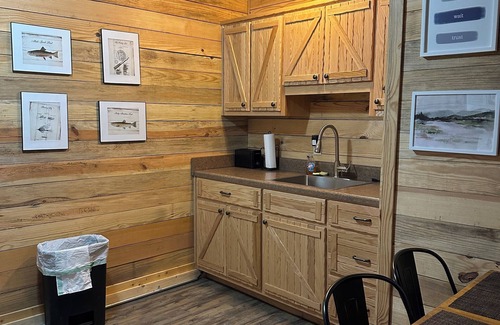 Cullman Cabin | Cabin B at Smith Lake Alabama Cabins