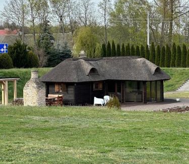 Zambrow Apartment | Cabin by the pond