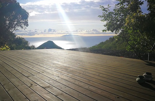 San-Martino-di-Lota Cabin | Cabin deluxe in the trees somptuous sea view in Corsica for couples in love