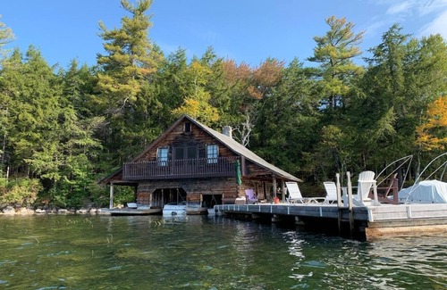 Sunapee Cabin | Cabin Escape on Lakefront