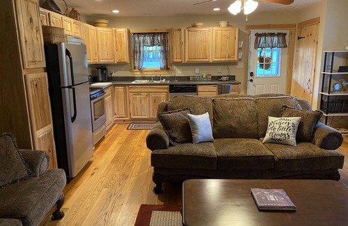 Luray Cabin | Cabin Fever in the foothills of the Blue Ridge Mountains
