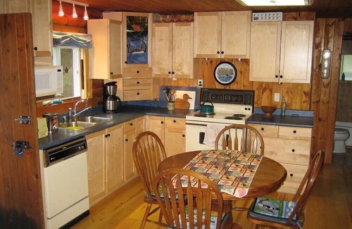 Northern Ontario Cabin | Cabin For Rent - Lake Of The Woods