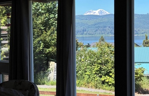 Mossyrock Cabin | Cabin has 2 king beds but room for 6 to 8 with your cots or air mattresses. nnn