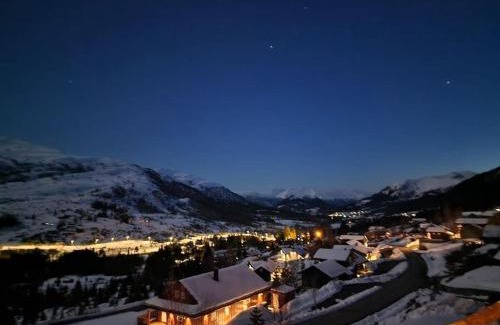 Eid House | Cabin in beautiful surroundings at Harpefossen