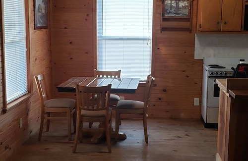 Fifty-Six Cabin | Cabin in Heart of the Ozarks