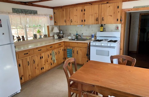 New London Cabin | Cabin in New London on Little Lake Sunapee