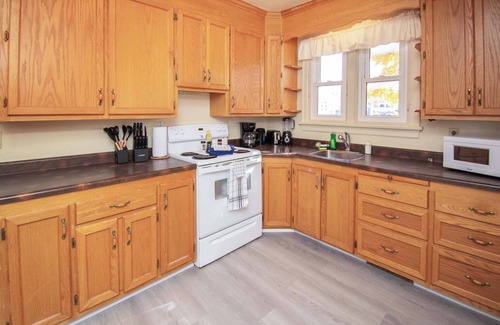 Orillia House | Cabin in Orillia - Nearby Trails, Skiing, and More