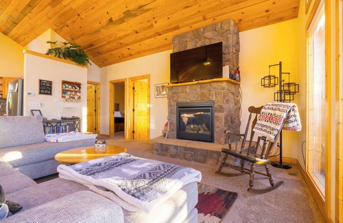 Indian Mountain Cabin | Cabin in the Clouds, A Colorado Mountain RetreatnCozy, Beautiful Views
