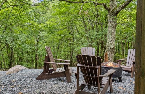 Lake Harmony Estates Ski Chalet | Cabin in the Skye - 5 BDs Lake Harmony