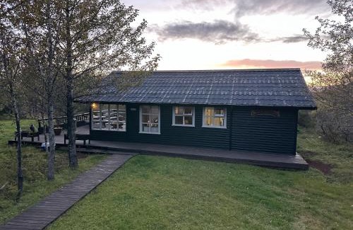 Selfoss Ski Chalet | Cabin in Vaðnes