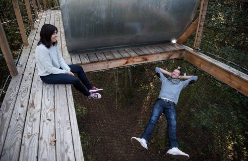 Payzac Cabin | Cabin Le Module – Suspended cabin at 12m, thrilling experience and stunning forest view