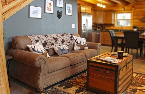 Oshkosh Cabin | Cabin Oasis on Lake Winnebago "Minutes from EAA"