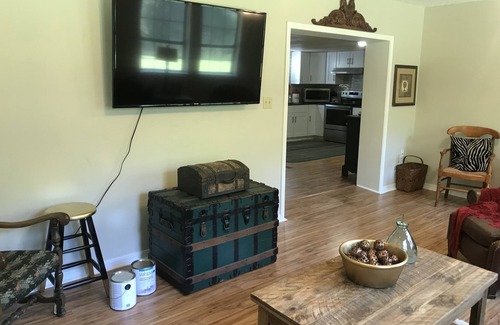 Scranton Cabin | Cabin on Lake Shoal Bay