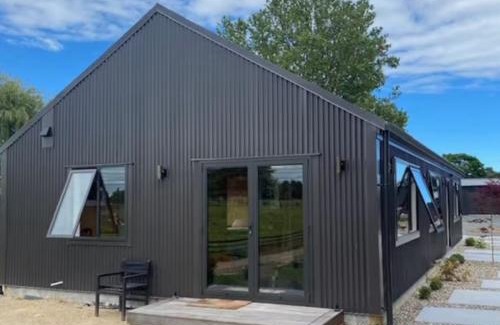 Cambridge House | Cabin-on-Swayne