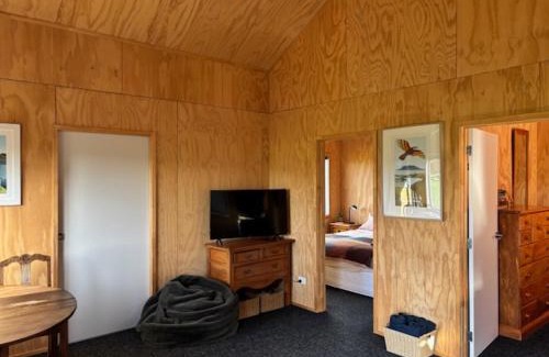 Cambridge House | Cabin-on-Swayne