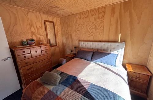 Cambridge House | Cabin-on-Swayne