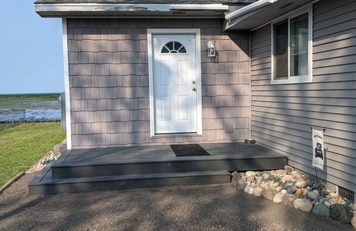 Pinconning Cabin | CABIN ON THE SAGINAW BAY