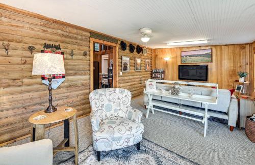 Dabolt House | Cabin on Working Highland Cattle Farm in Kentucky
