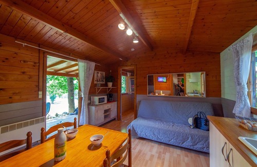 Martres-Tolosane Ski Chalet | Cabin or bungalow Le Moulin Chalets and mobilhomes for 4 people