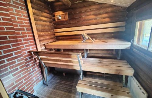 Enontekio Ski Chalet | Cabin Pikku Saana