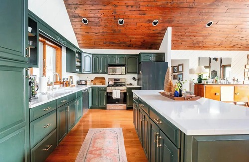 Prattsville Ski Chalet | Cabin w/Mountain Views, Hot Tub, AC, Pet + Family Friendly, WFH, Fireplace