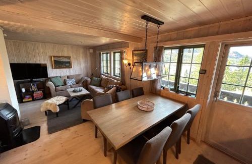 Atra Apartment | Cabin with a great view at Gaustablikk