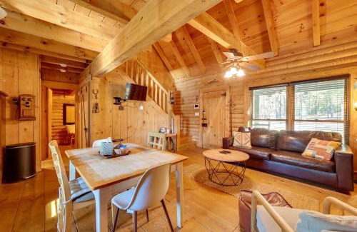 Hueytown House | Cabin with Catch and Release Pond in Hueytown!