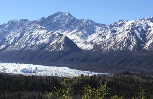 Sutton House | Cabin with Glacier Views Walk to Matanuska River!