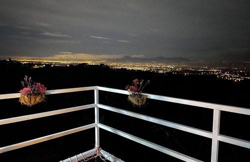 Poas Volcano National Park Cabin | Cabin2 of Height beautiful Panoramic view and Jacuzzi with hot water on terrace