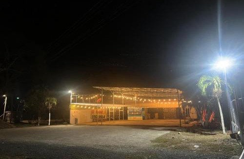 Limonal Hotel | Cabinas Los Genizaros
