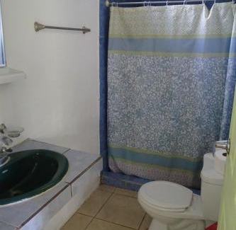 Cahuita Cabin | Cabinas Los Tucanes
