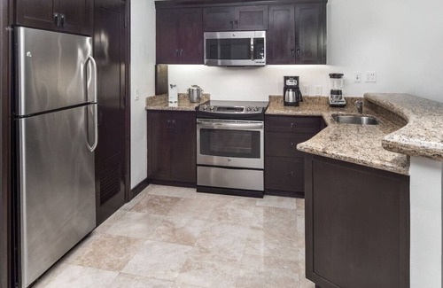 Zona Hotelera Condo | Cabo Azul Resort-Steps from the Ocean-Best Resort Ever