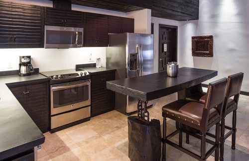 Zona Hotelera Condo | Cabo Azul Resort-Steps from the Ocean-Best Resort Ever