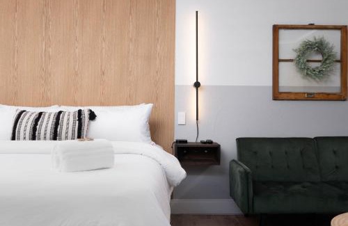 Amarillo Hotel | Cactus Cove Inn and Suites