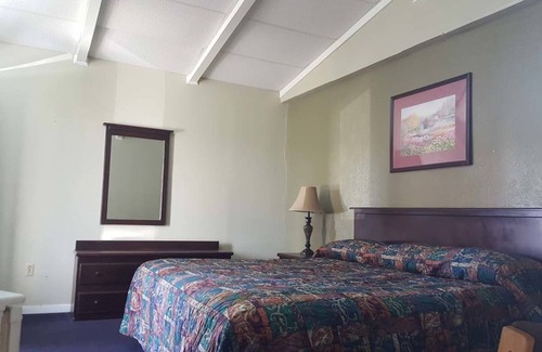 Copperas Cove Hotel | Cactus Inn and Suites