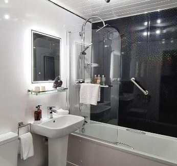 Rothesay House | Cadillac Kustomz Guest House