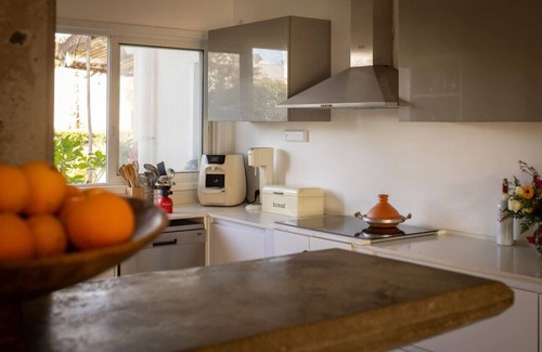Caesarea House | Caesarea Sea-Side Exquisite Retreat by Sea N' Rent
