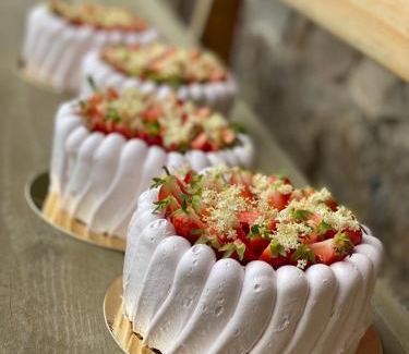 Ronneby House | Café Mandeltårtan B&B VillaFloraViola