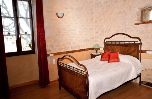 Bagat-en-Quercy House | Cahors Countryside Retreat