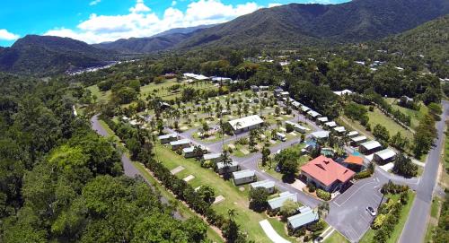 Redlynch Resort | Cairns Crystal Cascades Holiday Park