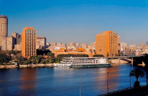 Gezira Hotel | Cairo Marriott Hotel & Omar Khayyam Casino