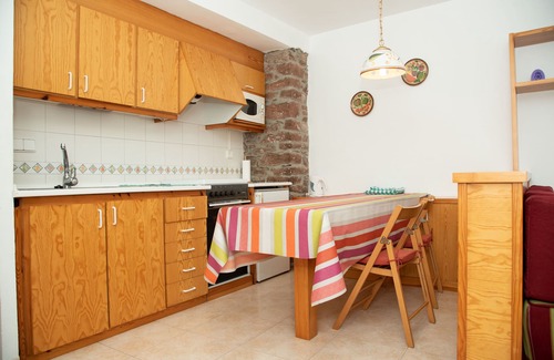 Llagunes Cottage | Cal Bosch Rural Apartment cozy and with magnificent mountain views.